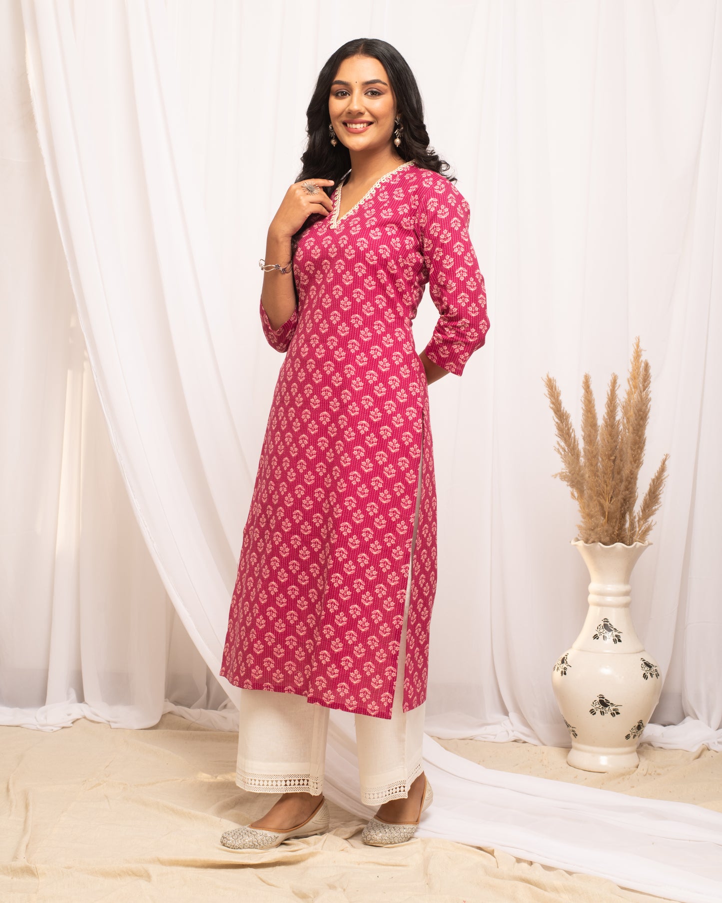 Pink Floral Print V-Neck Cotton Kurta