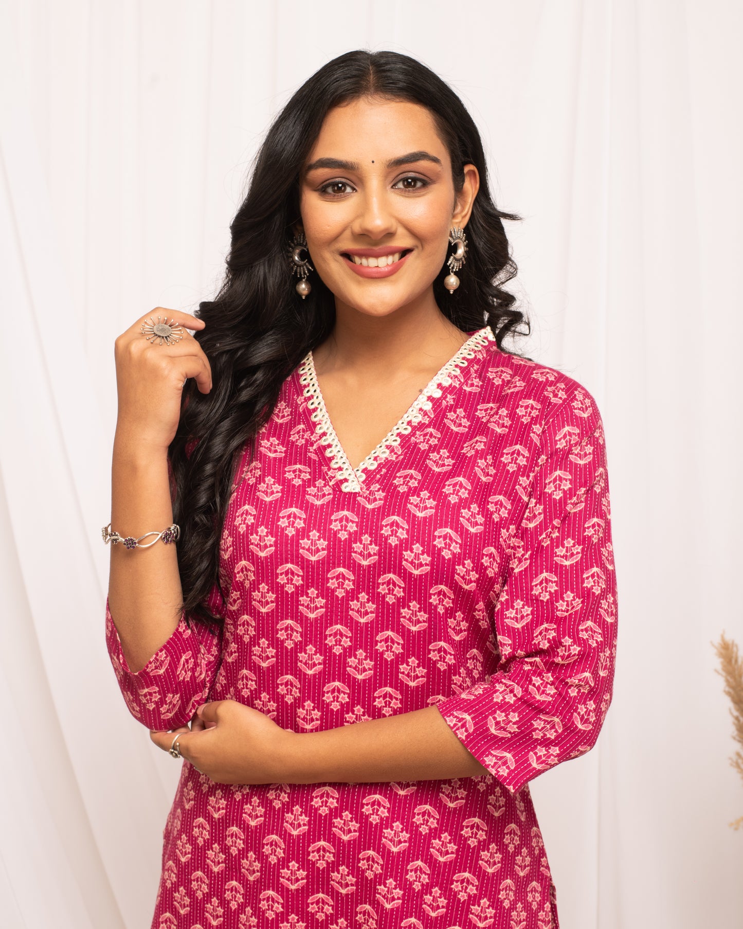 Pink Floral Print V-Neck Cotton Kurta
