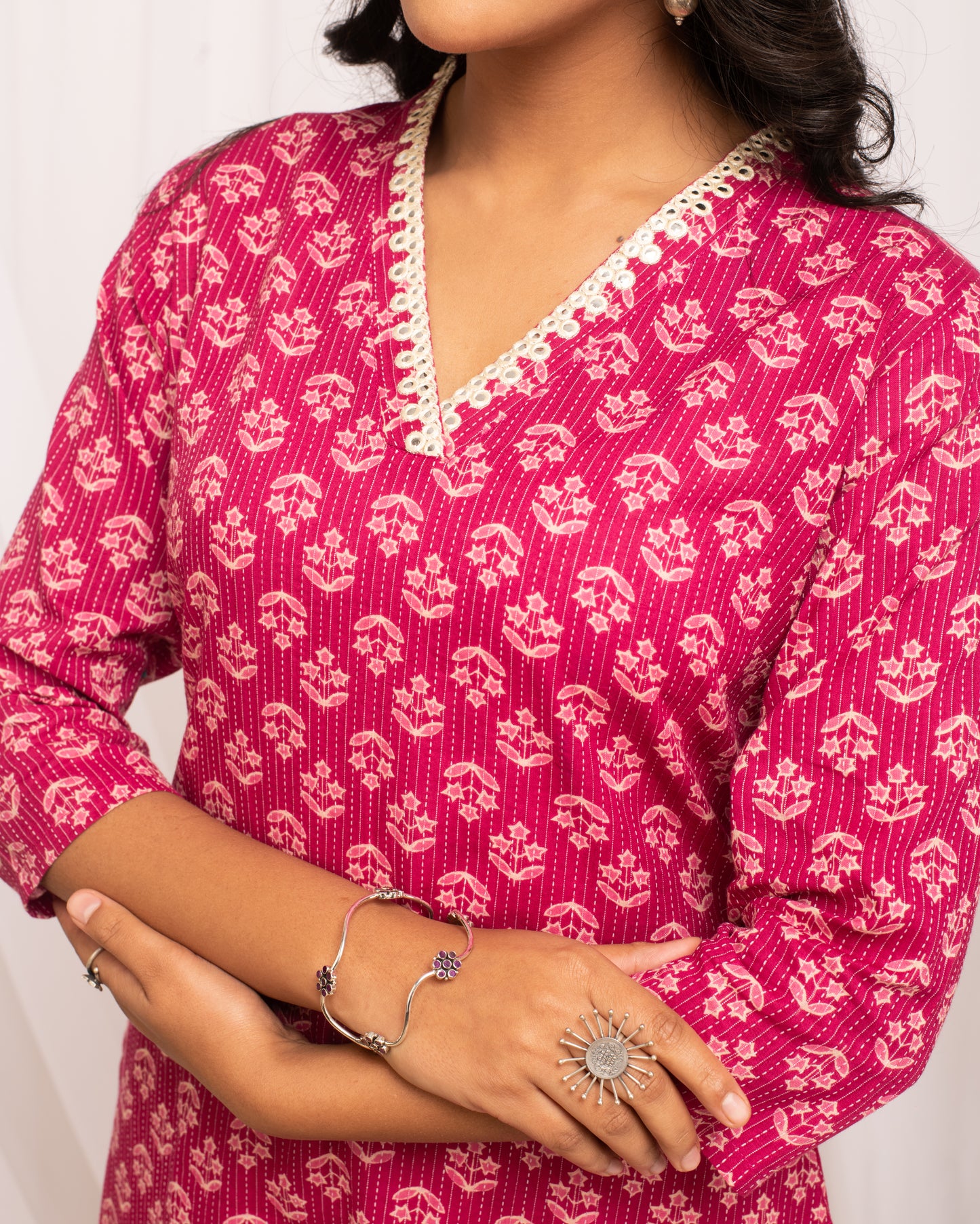 Pink Floral Print V-Neck Cotton Kurta