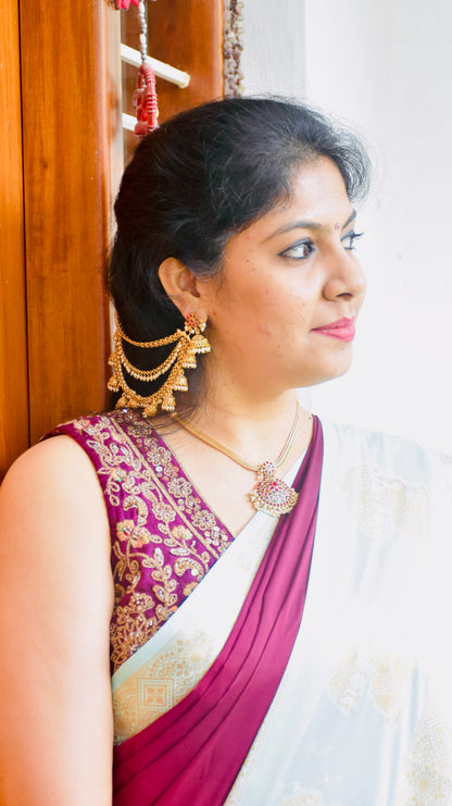 KSIC Mysore Silk Saree - close up of elephant zari border and blouse