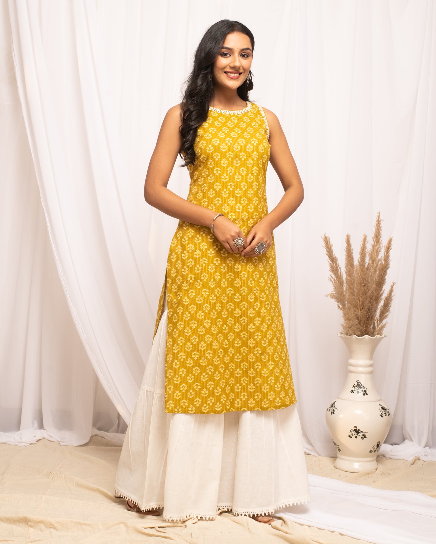 Yellow Floral Print Sleeveless Kurta
