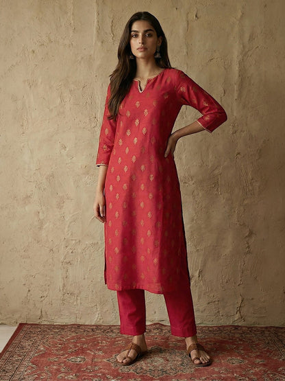 Naanu crimson silk blend straight kurta set with gold foil butti print, notched V-neck, 3/4 sleeves, and matching pants.